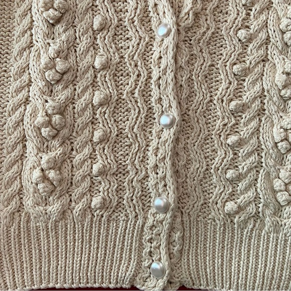 Sold Jantzen Silk Blend Knit Cardigan Vest Size Large - Picture 10 of 10